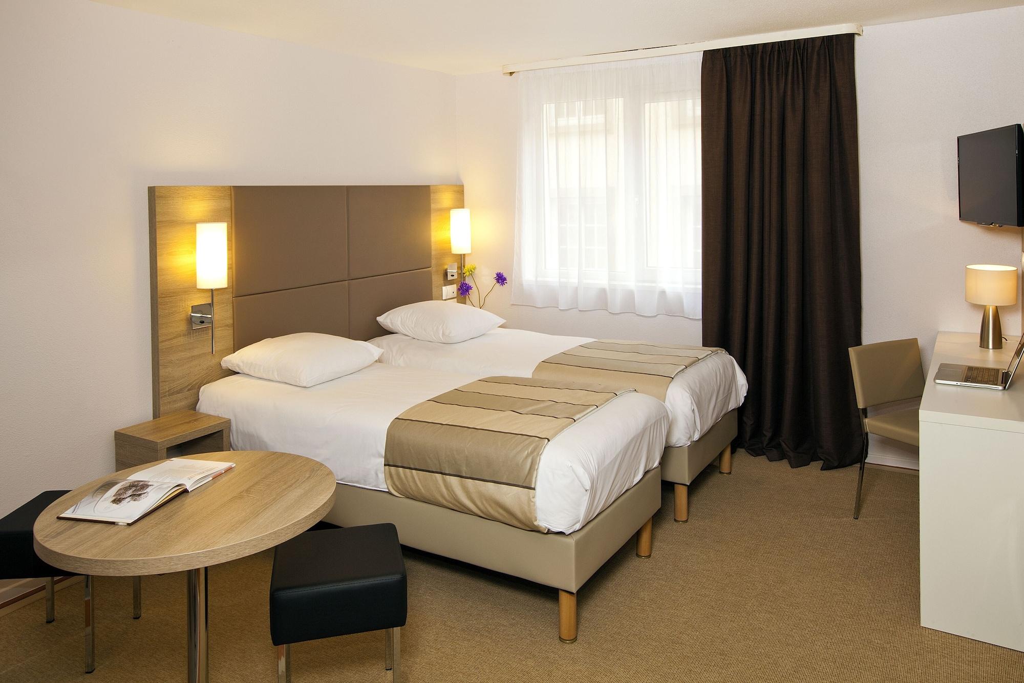 Séjours&Affaires Strasbourg Kleber Exterior foto